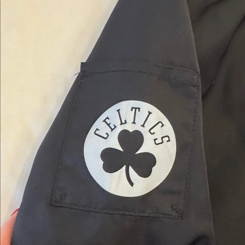 Big Kids Celtics Black Bomber Jacket, sz 14/16